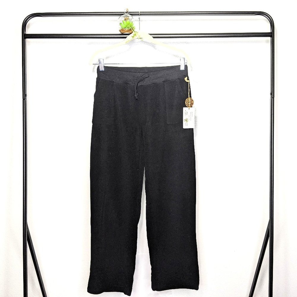Eco Malibu NWT Recycled Polyester Black Yoga Pants